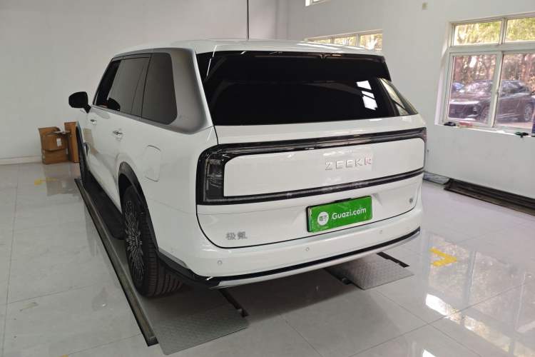 Used Zeekr 9X 2025 Max Edition Exterior 2