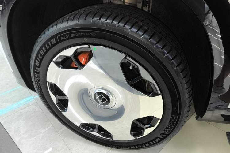 Used Zeekr 9X 2025 Ultra Edition Exterior 4