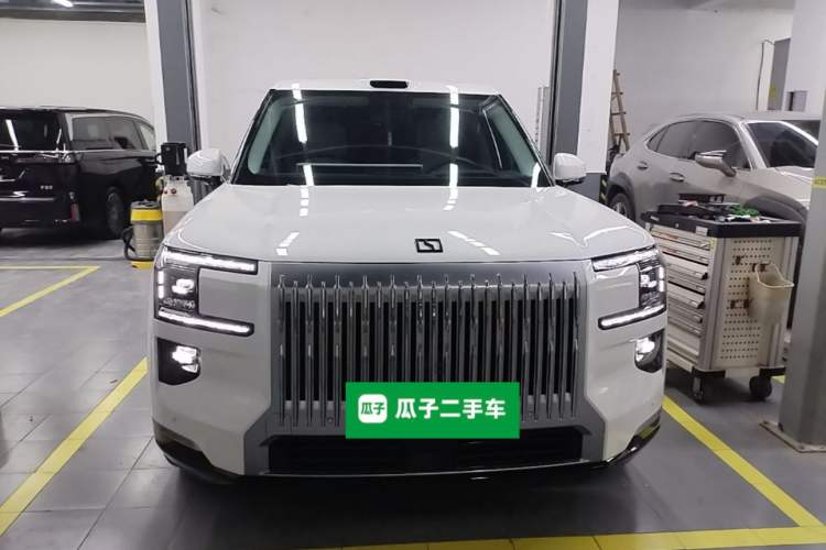 Used Zeekr 9X 2025 Ultra Edition 70kWh Front