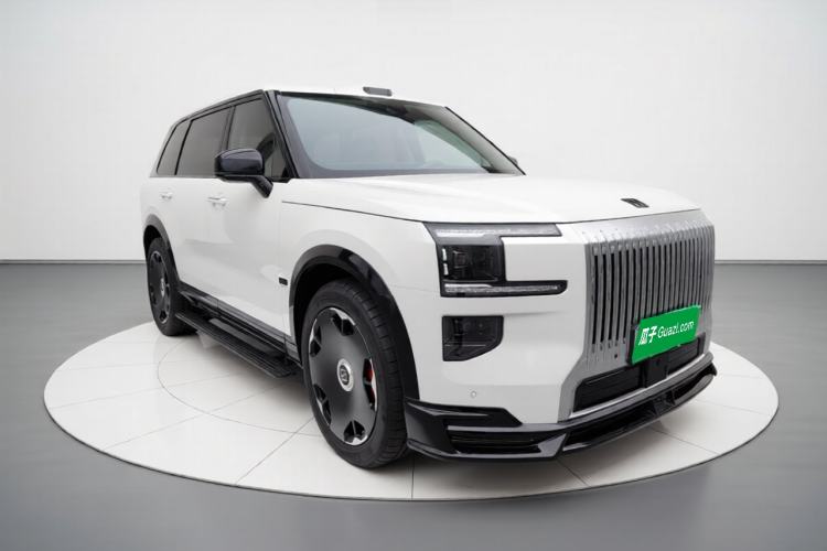 Used Zeekr 9X 2025 Ultra Edition 70kWh Front Right 45 Deg