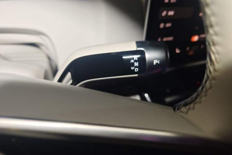 Used Zeekr 9X 2025 Ultra Edition 70kWh Gear Lever