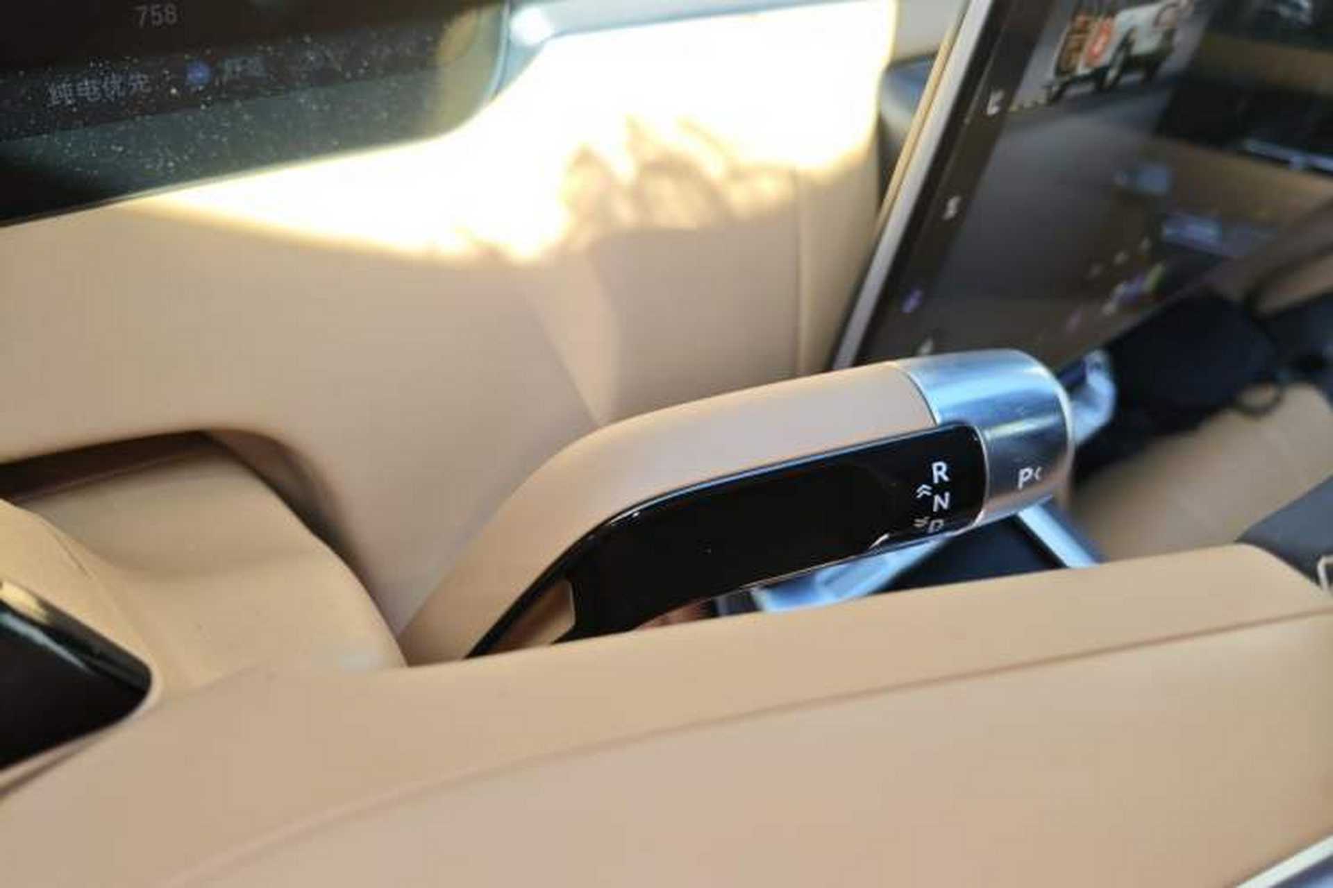 Used Zeekr 9X 2025 Ultra Edition 70kWh Gear Lever
