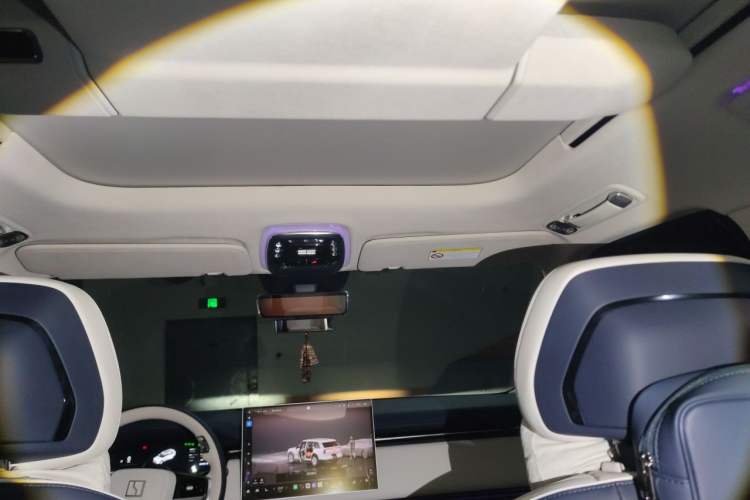Used Zeekr 9X 2025 Hyper Edition Headliner