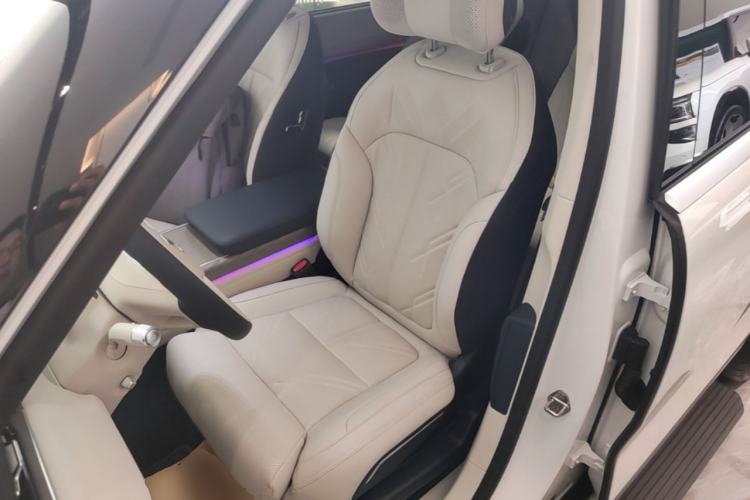 Used Zeekr 9X 2025 Hyper Edition Left Front Seat