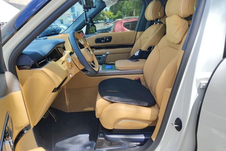 Used Zeekr 9X 2025 Hyper Edition Left Front Seat