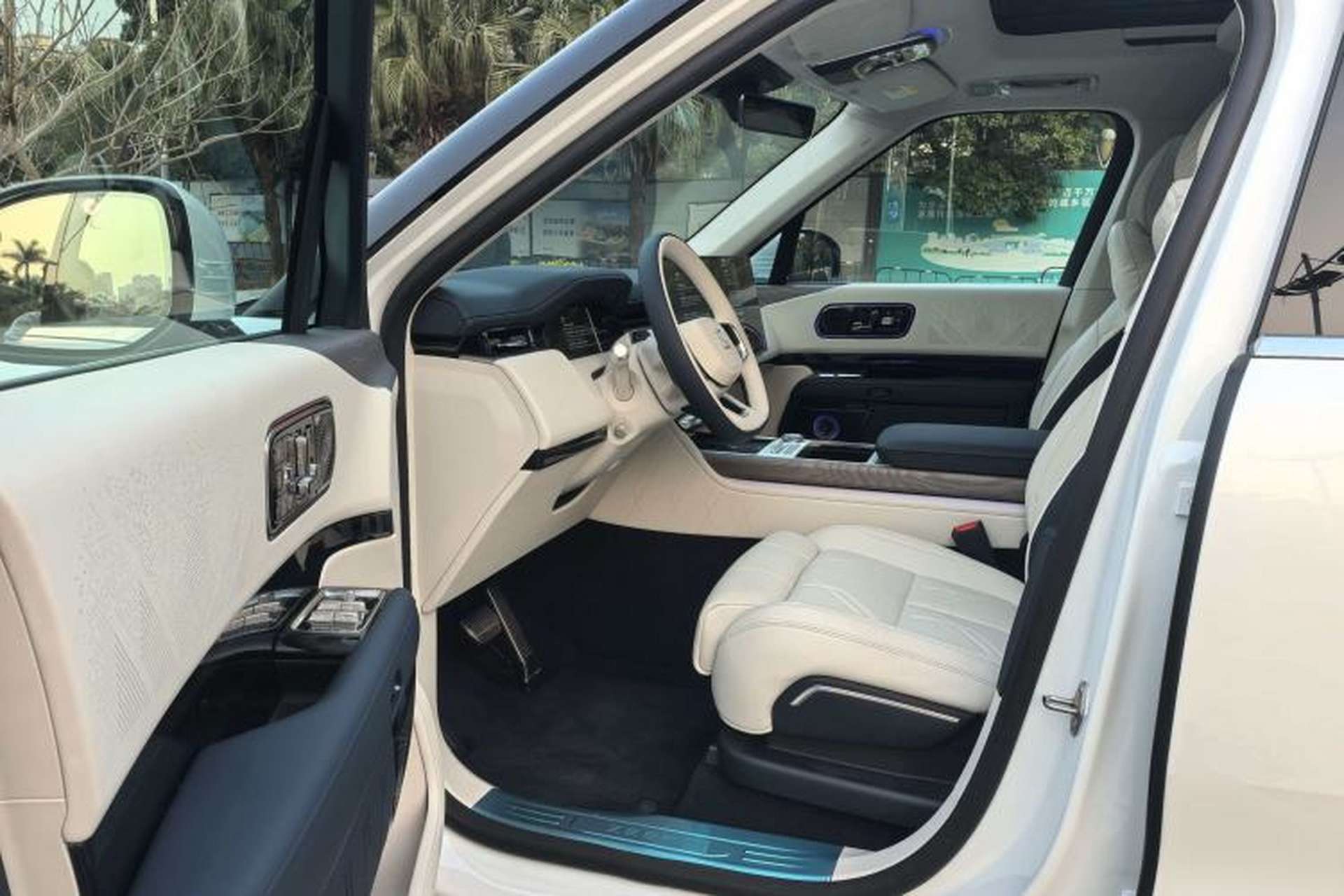 Used Zeekr 9X 2025 Max Edition Left Front Seat