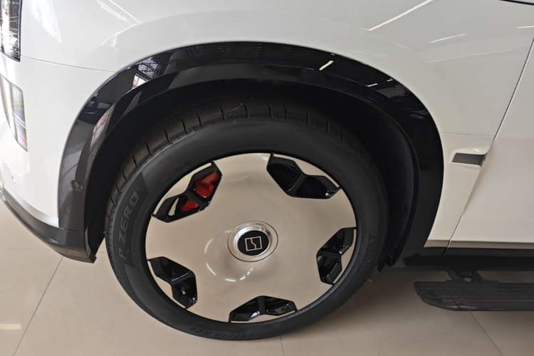 Used Zeekr 9X 2025 Ultra Edition Left Front Wheel Hub