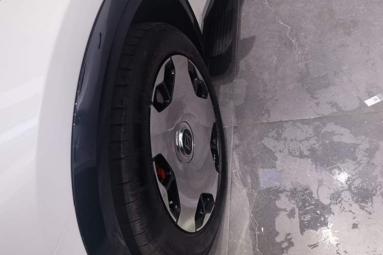Used Zeekr 9X 2025 Ultra Edition 70kWh Left Front Wheel Hub