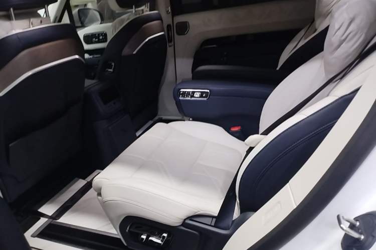Used Zeekr 9X 2025 Ultra Edition 70kWh Left Rear Seat