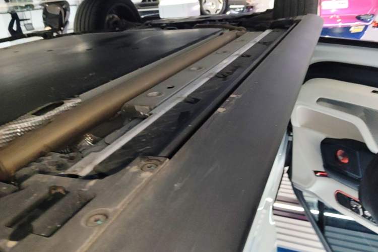 Used Zeekr 9X 2025 Ultra Edition Left Side Sill