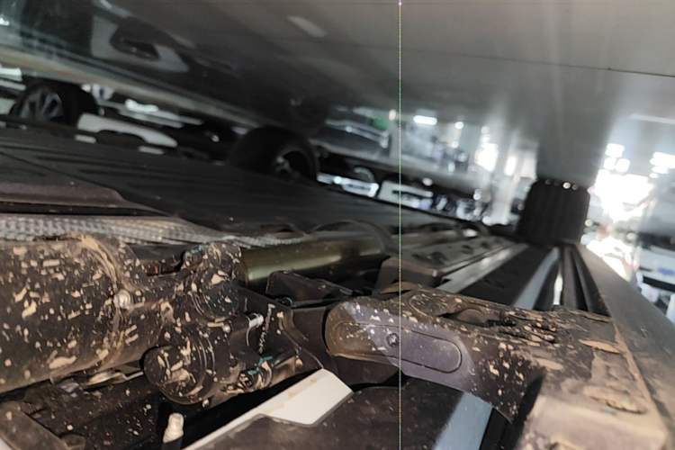 Used Zeekr 9X 2025 Hyper Edition Left Side Sill