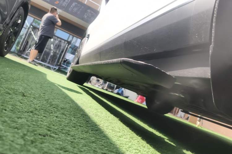 Used Zeekr 9X 2025 Hyper Edition Left Side Sill