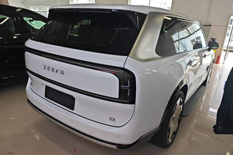 Used Zeekr 9X 2025 Ultra Edition Rear Right 45 Deg
