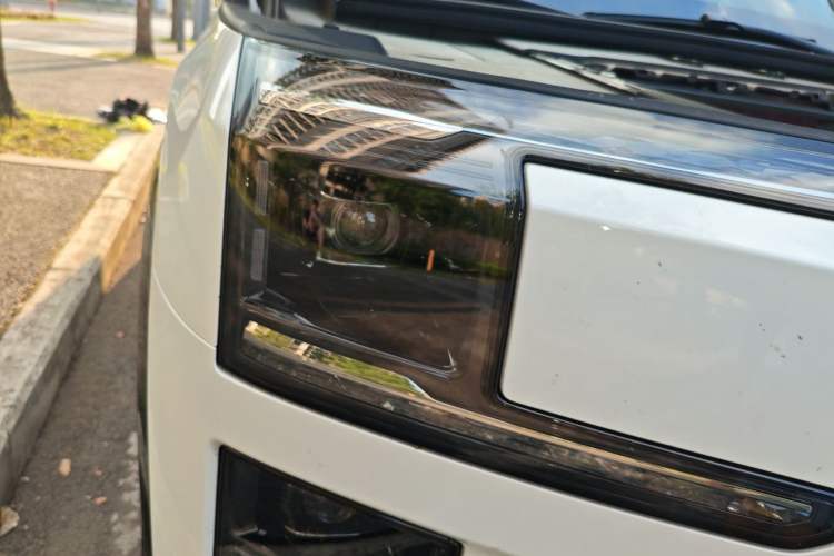 Used Zeekr 9X 2025 Hyper Edition Right Front Headlight