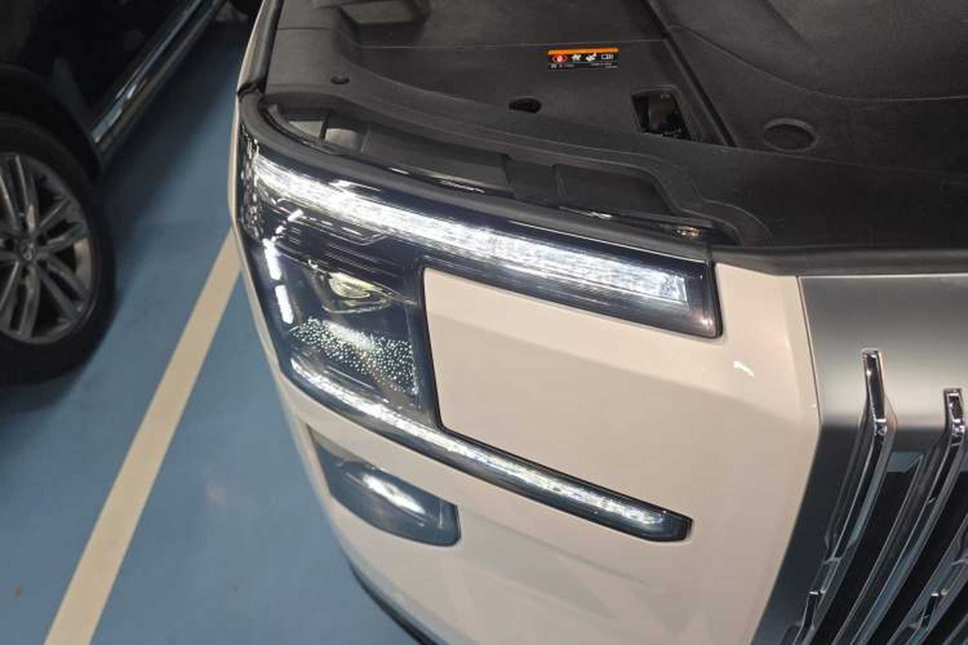 Used Zeekr 9X 2025 Ultra Edition 70kWh Right Front Headlight