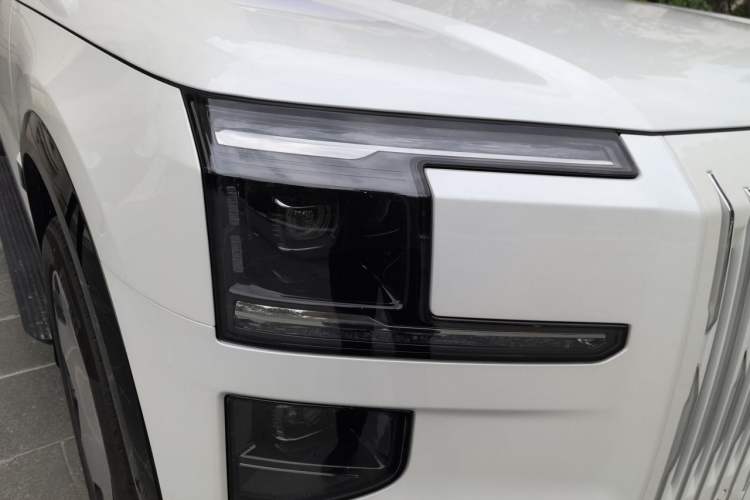 Used Zeekr 9X 2025 Hyper Edition Right Front Headlight