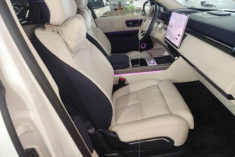 Used Zeekr 9X 2025 Hyper Edition Right Front Seat