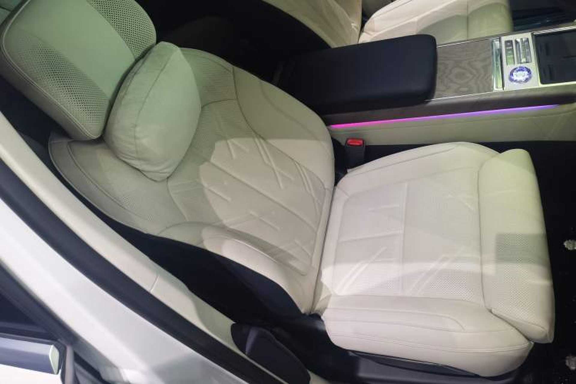 Used Zeekr 9X 2025 Ultra Edition 70kWh Right Front Seat