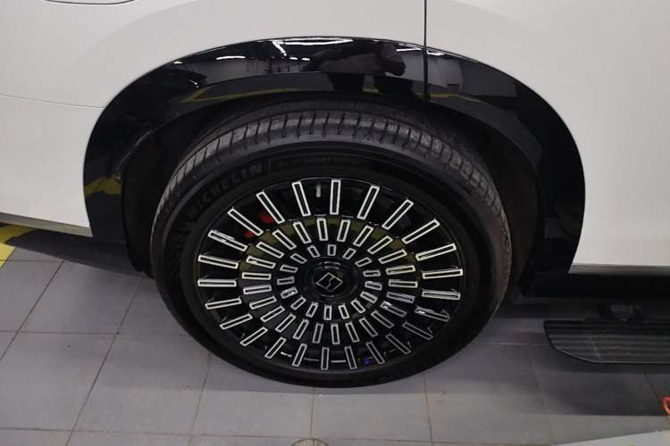 Used Zeekr 9X 2025 Ultra Edition 70kWh Right Rear Wheel Hub