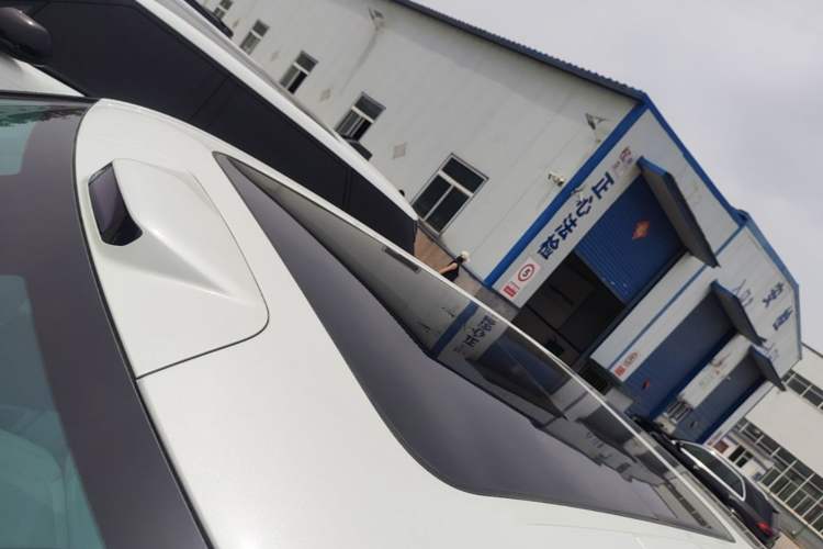Used Zeekr 9X 2025 Ultra Edition 70kWh Roof