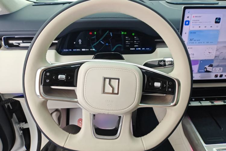 Used Zeekr 9X 2025 Ultra Edition 70kWh Steering Wheel