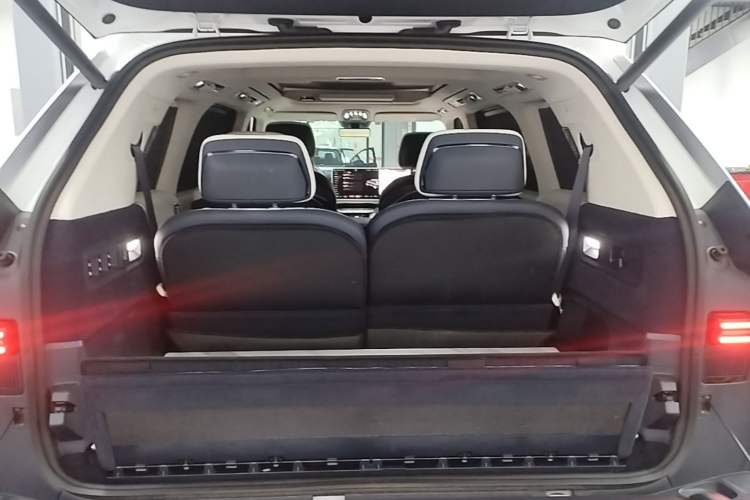 Used Zeekr 9X 2025 Ultra Edition 70kWh Trunk