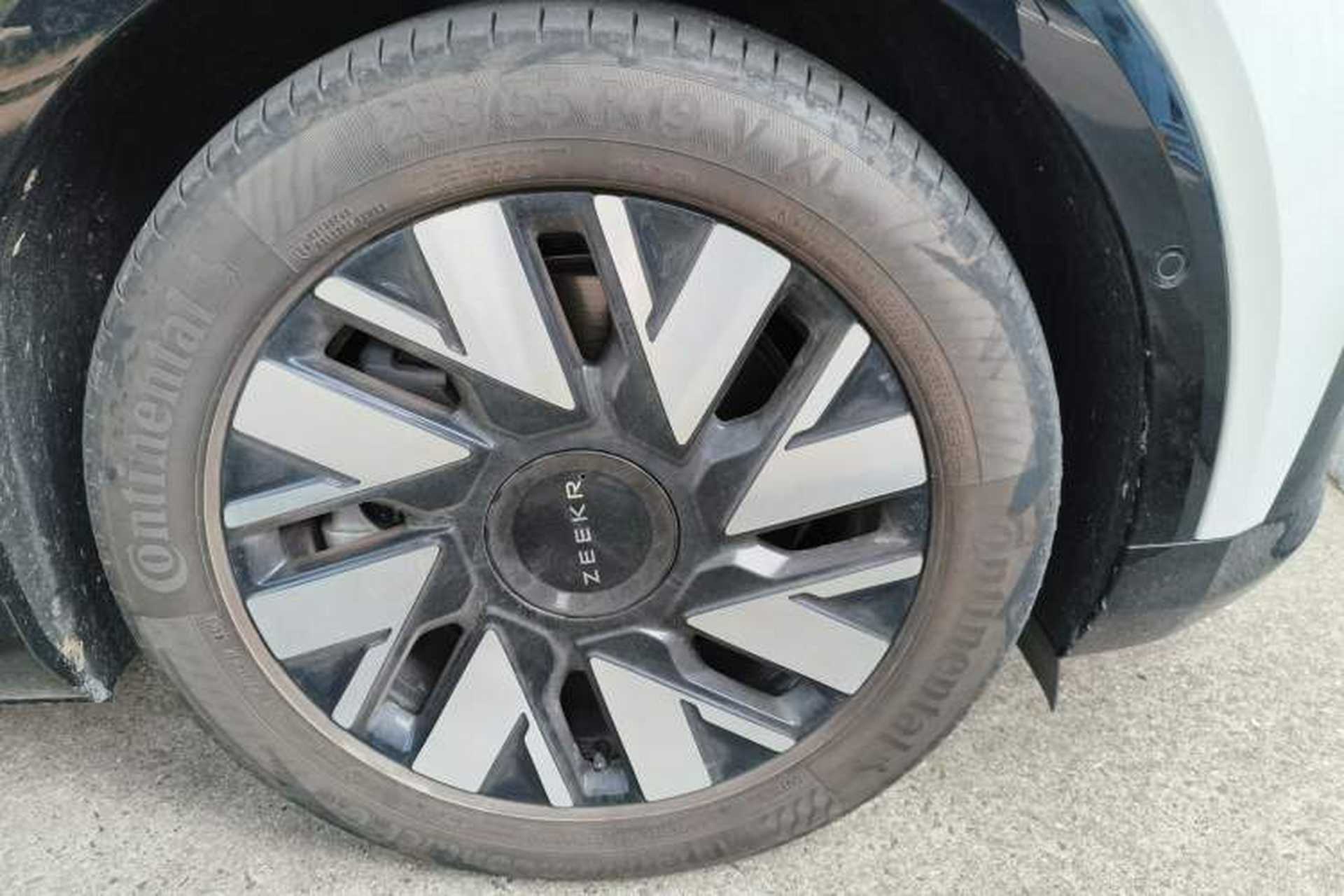 Used Zeekr MIX 2025 Long-Range Intelligent Driving Edition Right Front Wheel Hub