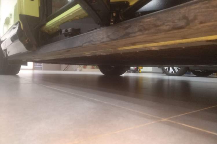 Used Zeekr MIX 2025 Long-Range Intelligent Driving Edition Right Side Sill