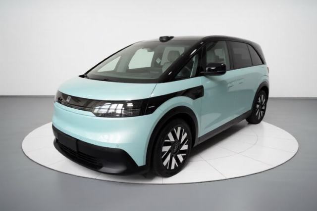 Używany Zeekr MIX 2025 Long-Range Intelligent Driving Edition