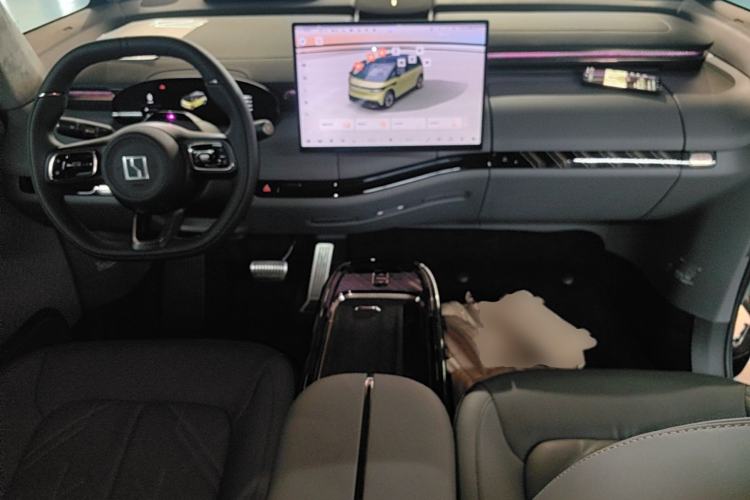 Used Zeekr MIX 2025 Intelligent Driving Version Center Console