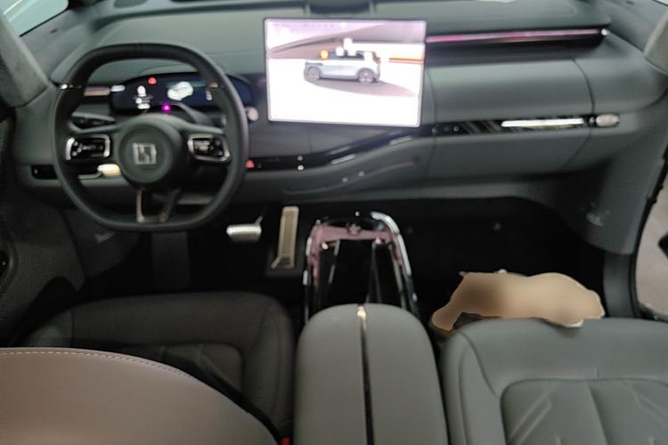 Used Zeekr MIX 2025 Intelligent Driving Version Center Console