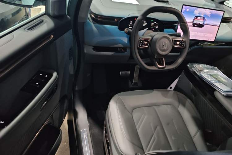Used Zeekr MIX 2025 Intelligent Driving Version Driver Seat