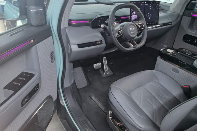 Used Zeekr MIX 2025 Intelligent Driving Version Driver Seat