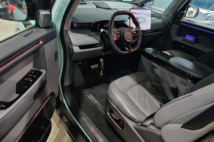 Used Zeekr MIX 2025 Intelligent Driving Version Driver Seat