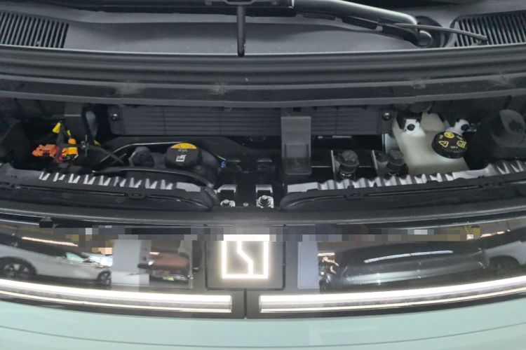 Used Zeekr MIX 2025 Intelligent Driving Version Engine Bay