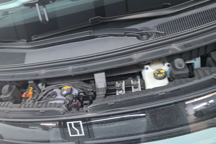 Used Zeekr MIX 2025 Intelligent Driving Version Engine Bay