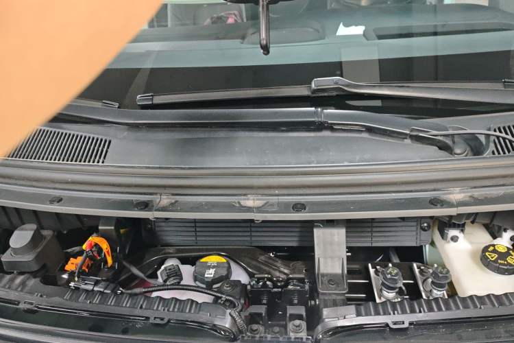 Used Zeekr MIX 2025 Intelligent Driving Version Engine Bay