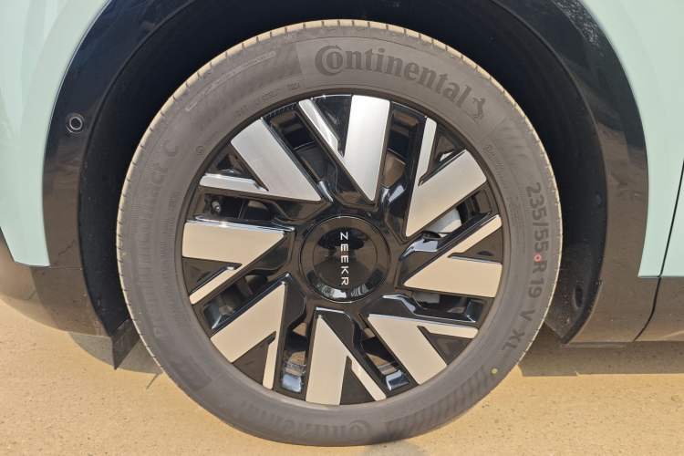 Used Zeekr MIX 2025 Intelligent Driving Version Exterior 11