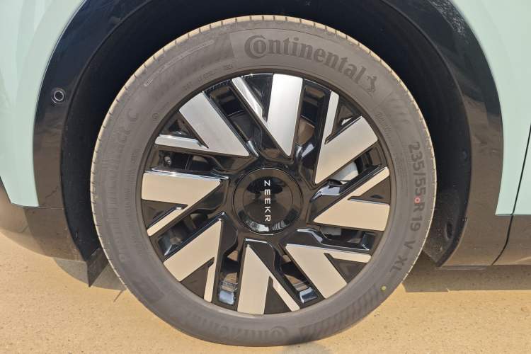 Used Zeekr MIX 2025 Intelligent Driving Version Exterior 11