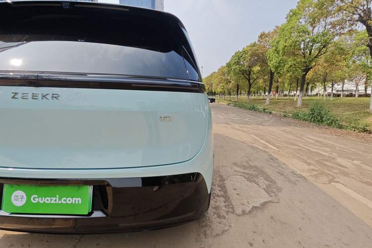 Used Zeekr MIX 2025 Intelligent Driving Version Exterior 12