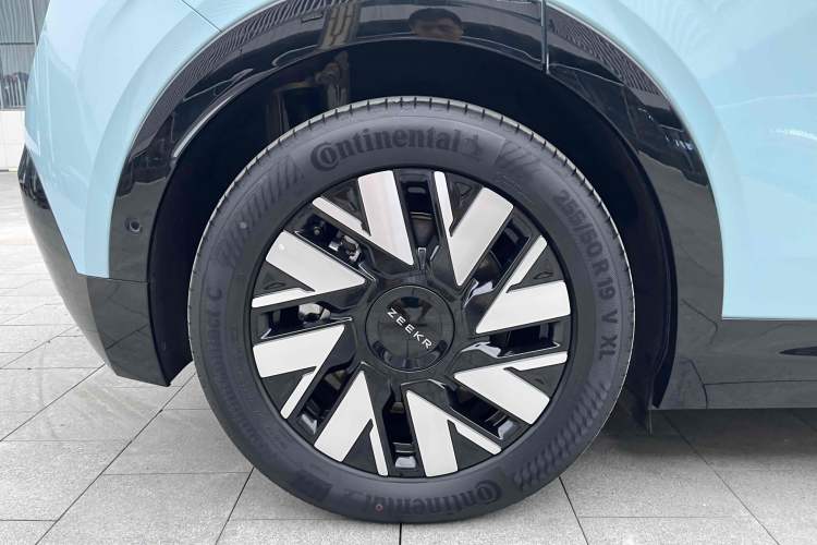 Used Zeekr MIX 2025 Long-Range Intelligent Driving Edition Exterior 12