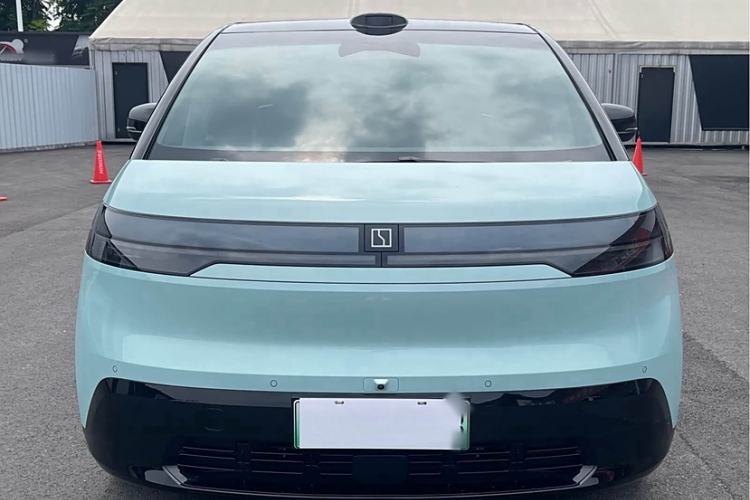 Used Zeekr MIX 2025 Long-Range Intelligent Driving Edition Exterior 2