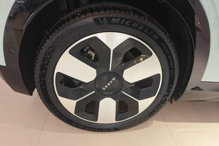 Used Zeekr MIX 2025 Intelligent Driving Version Exterior 5