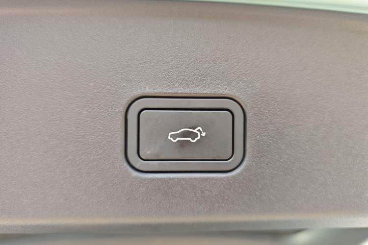 Used Zeekr MIX 2025 Intelligent Driving Version Exterior 8