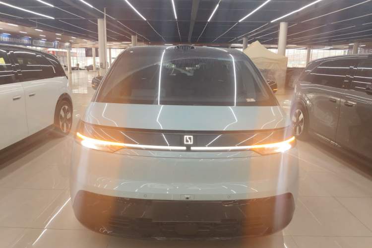 Used Zeekr MIX 2025 Intelligent Driving Version Front