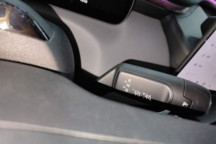 Used Zeekr MIX 2025 Intelligent Driving Version Gear Lever