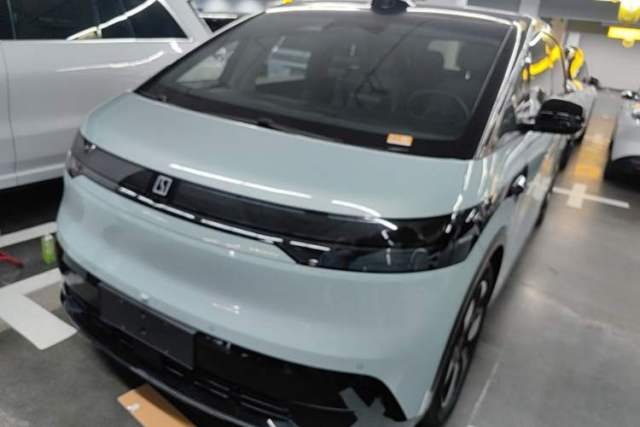 Used Zeekr MIX 2025 Intelligent Driving Version
