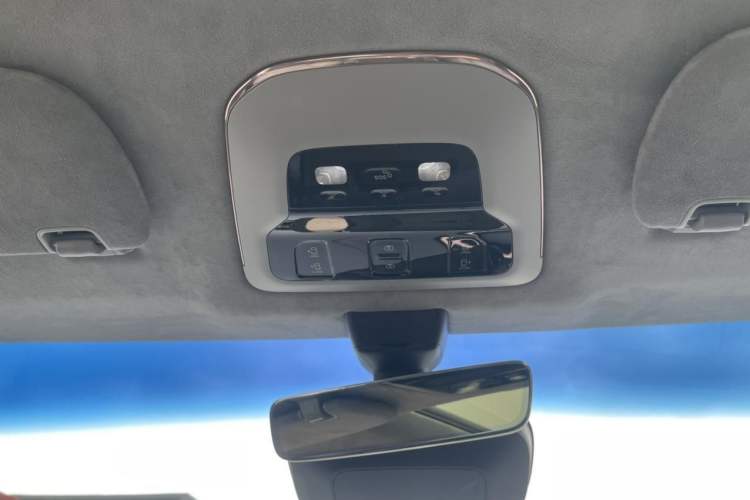 Used Zeekr MIX 2025 Long-Range Intelligent Driving Edition Headliner