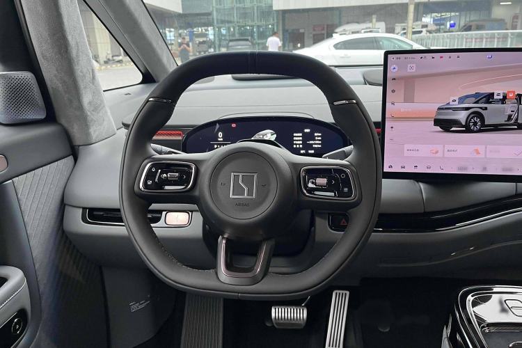 Used Zeekr MIX 2025 Long-Range Intelligent Driving Edition Interior 11