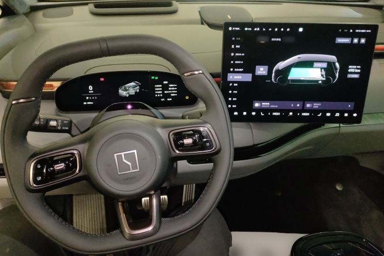 Used Zeekr MIX 2025 Long-Range Intelligent Driving Edition Interior 2
